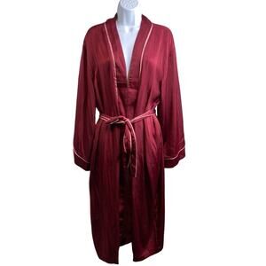 JOA Just One Answer Women's Burgundy Robe Size M Luxury Loungewear Glamorous‎